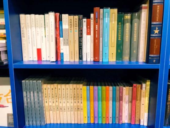 开一家书店要面临哪些问题？从成本到盈利模式全解析(图3)