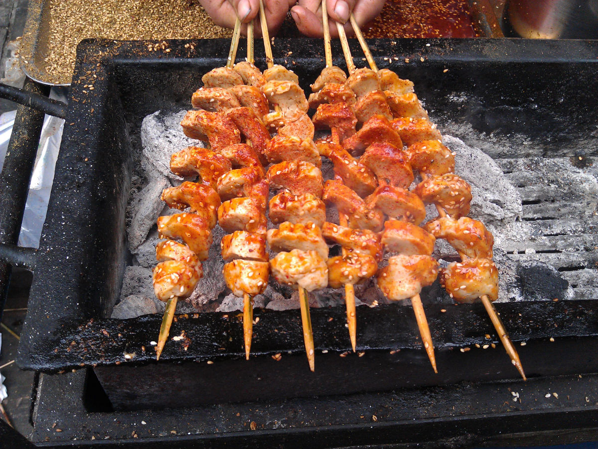 不起眼小生意赚大钱：凉皮肉夹馍、手机贴膜、烤面筋等案例(图5)