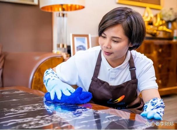 退休阿姨在家做社区团长,每月增收3000+的正规轻活(图2) 退休阿姨在家做社区团长,每月增收3000+的正规轻活(图2)