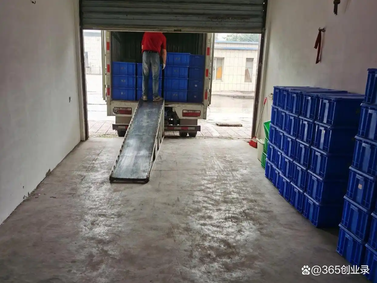 现在做什么生意赚钱投资少？卖大锅饭一天挣700不难(图7)